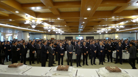 한국해양산업총연합회와 한국수산산업총연합회가 주최한 '해양수산가족 신년인사회'가 1월 4일 용산 전쟁기념관 뮤지엄웨딩홀에서 열렸다.